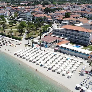 https://hanioti-grandotel.hotelschalkidiki.net