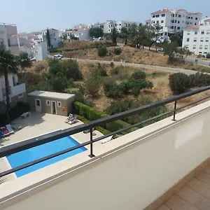 Apartamento C04 - Pool View 3 Bed